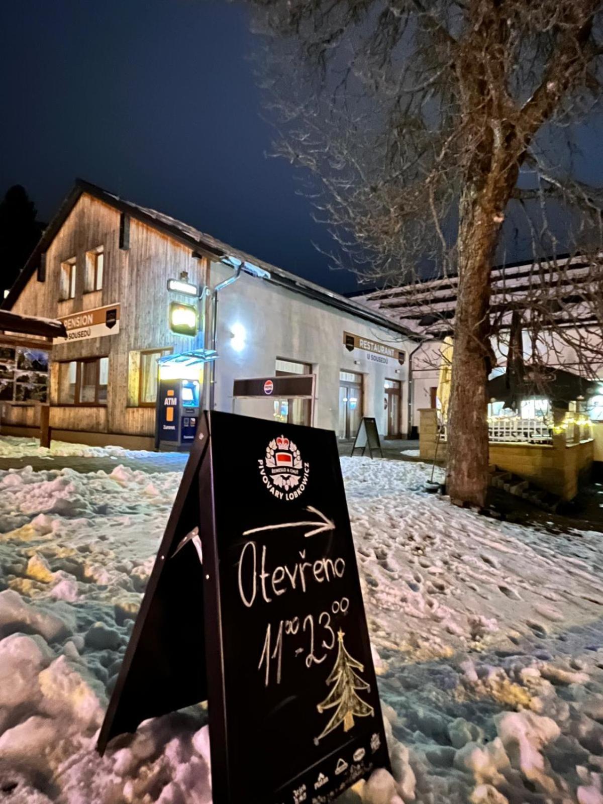 Penzion A Restaurace U Sousedu Strazny Exteriör bild